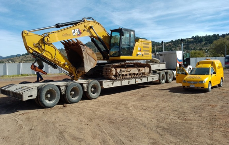 Maquinaria y equipo transportada por plataforma